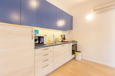 SOFIA One bedroom loft apartment 4pax