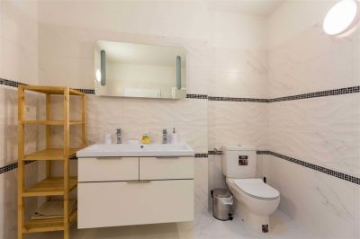 SOFIA One bedroom loft apartment 4pax