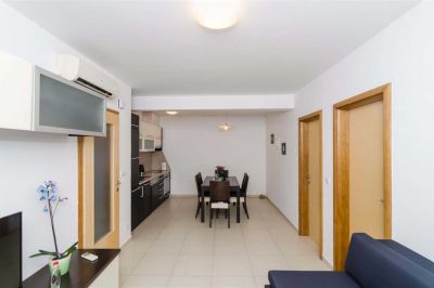 Two bedroom apartment with terrace C2 - Carmelitta