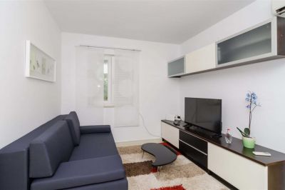 Two bedroom apartment with terrace C2 - Carmelitta