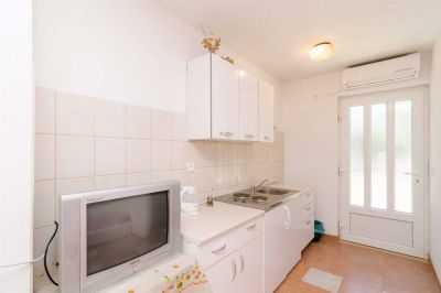Ruža Mljet - One Bedroom Apartment with Balcony A