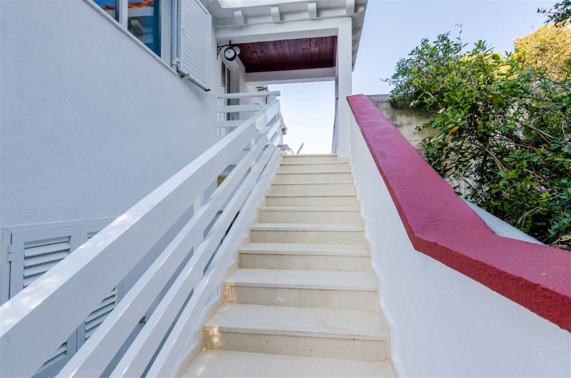 A4 Apartment with Terrace Lorena for rent in Mljet, South Dalmatia