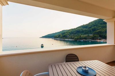 2 - Ortensia Love TOP FLOOR - apartment with terrace - Boutique Pine Tree Apartments