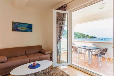 2 - Ortensia Love TOP FLOOR - apartment with terrace - Boutique Pine Tree Apartments