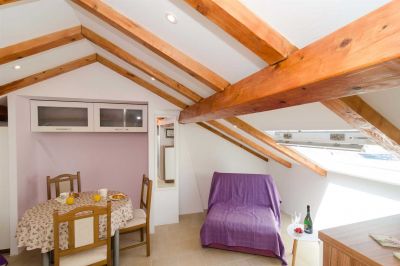 Burum - Studio apartment