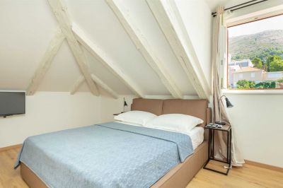 8 MENTHA PIPERITA Loft room with sea view Boutique Villa Root