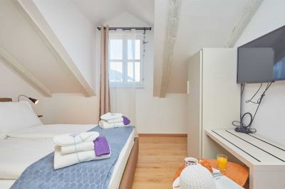 9 ARTEMISIA Loft Double Room with sea view Boutique Villa Root