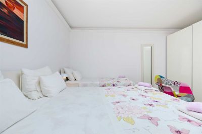 Azinovic Apartment - Lily