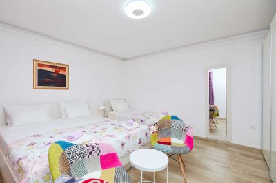 Azinovic Apartment - Lily